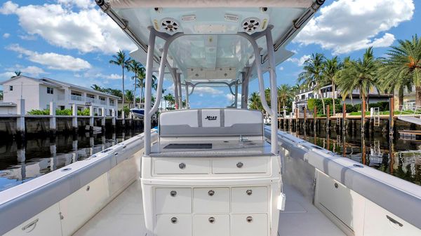 Mako 414 CC Bluewater Family Edition image