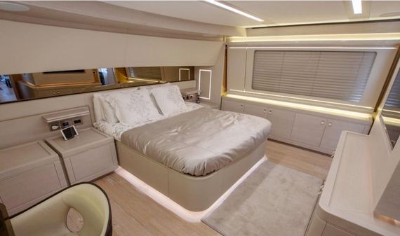 Custom Line Navetta 28 image