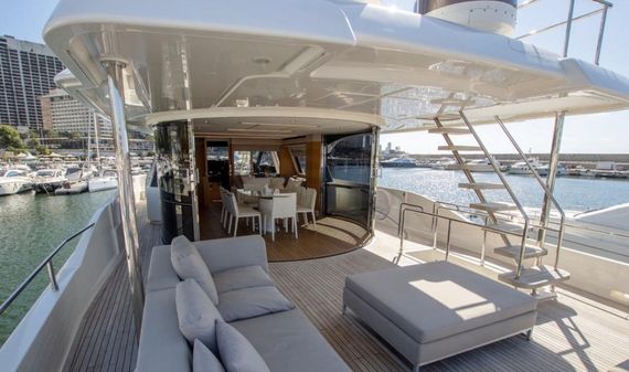 Custom Line Navetta 28 image