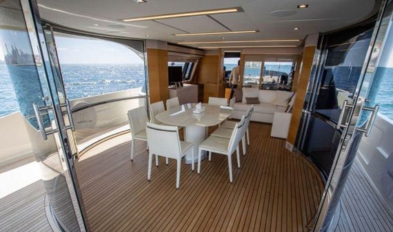 Custom Line Navetta 28 image