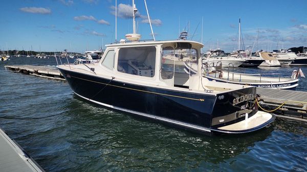 MJM 34z Downeast
