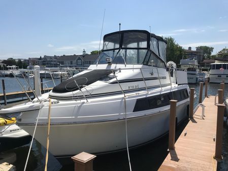 Carver 320 Mariner image