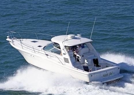 Sea Ray 370 Express Cruiser image