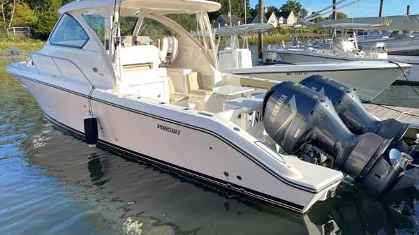 Pursuit OS 355 Offshore