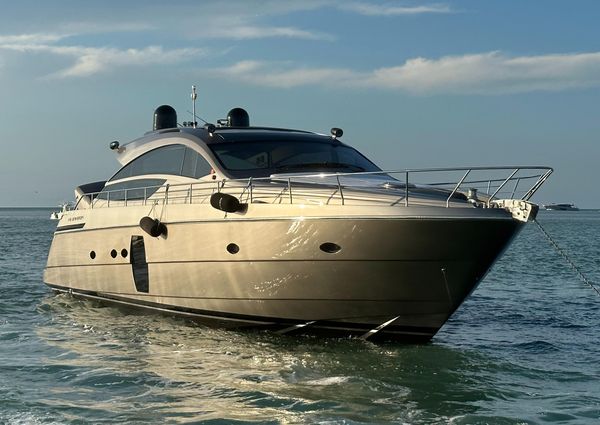 Pershing 64 image