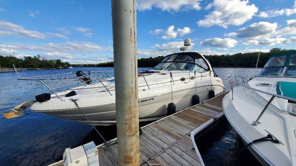 Sea Ray 360 Sundancer 