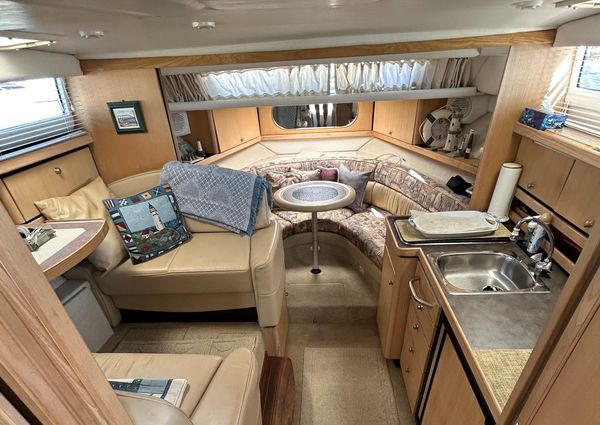 Bayliner 3255-AVANTI image