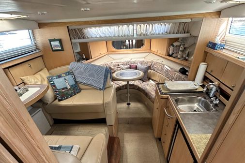 Bayliner 3255-AVANTI image