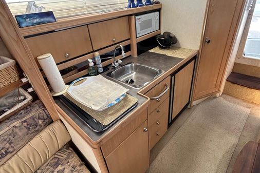 Bayliner 3255-AVANTI image