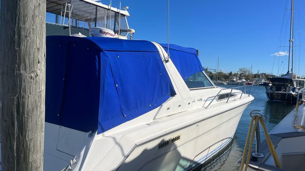 Sea Ray 370 Sundancer 