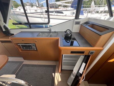 Beneteau Swift Trawler 30 image