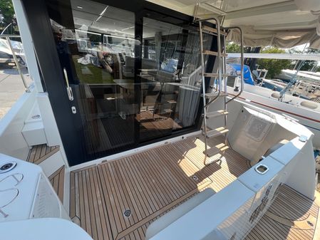 Beneteau Swift Trawler 30 image