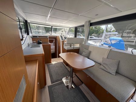 Beneteau Swift Trawler 30 image