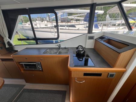 Beneteau Swift Trawler 30 image