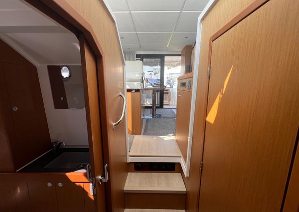 Beneteau Swift Trawler 30 image