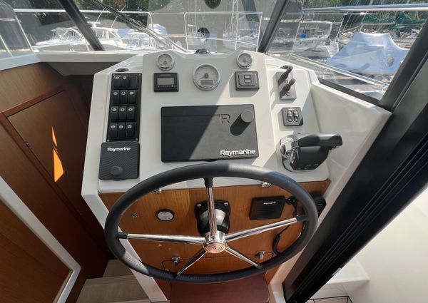 Beneteau Swift Trawler 30 image