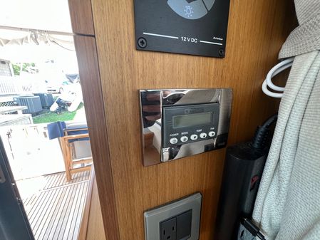 Beneteau Swift Trawler 30 image