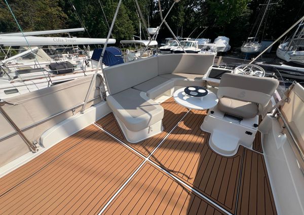 Beneteau Swift Trawler 30 image