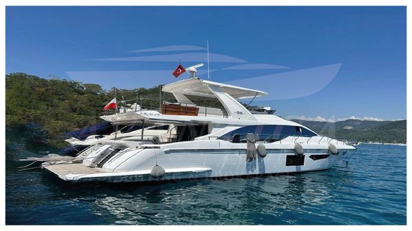 Azimut 66 image