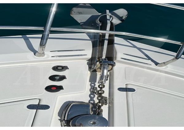 Azimut 66 image