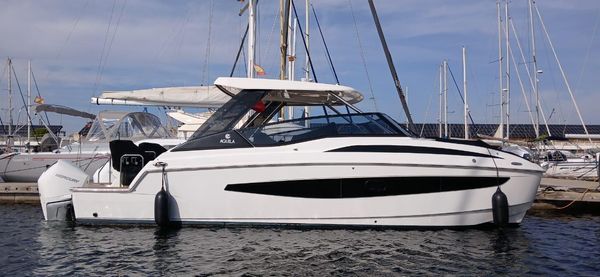 Aquila 32 Sport image