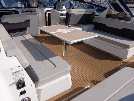 Aquila 32 Sport image