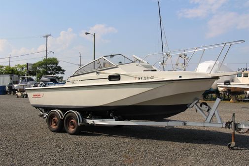 Boston-whaler 22-REVENGE image