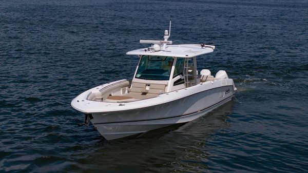 Boston Whaler 380 Outrage image