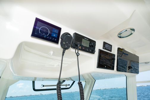 Boston Whaler 380 Outrage image