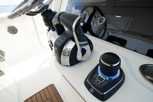 Boston Whaler 380 Outrage image