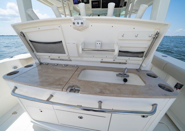 Boston Whaler 380 Outrage image