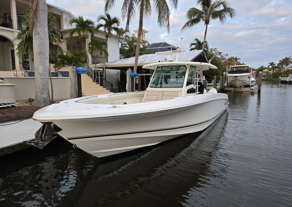 Boston Whaler 380 Outrage image