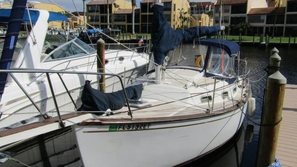 Island Packet 26 MKII