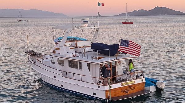Grand Banks Alaskan