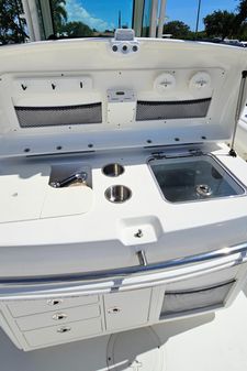 Boston Whaler 320 Outrage image