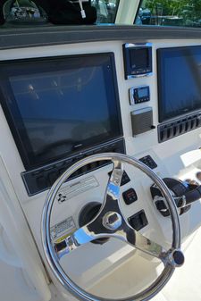 Boston Whaler 320 Outrage image