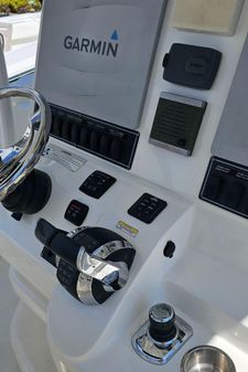 Boston Whaler 320 Outrage image