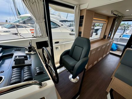 Beneteau SWIFT-TRAWLER-48 image