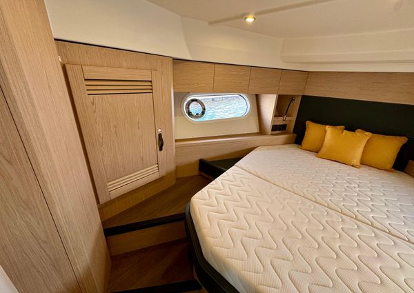 Beneteau SWIFT-TRAWLER-48 image