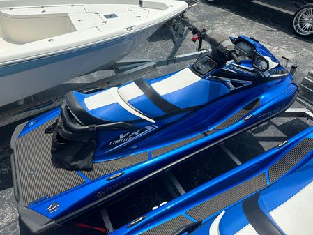 Yamaha-waverunner VX-LIMITED image