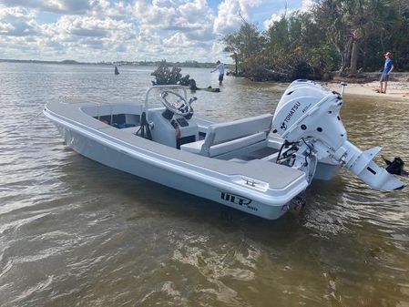 Ultra Lite Tenders Rigged 380 image