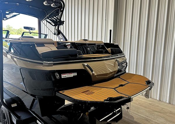 Mastercraft X24 image