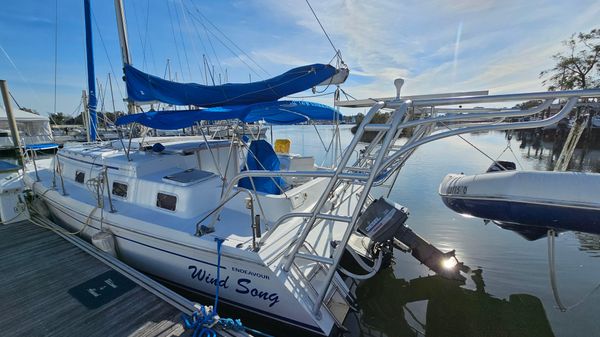 Endeavour Catamaran 30 