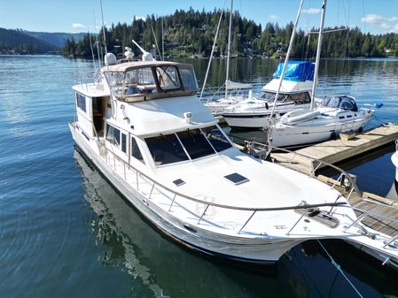 Californian 57 Cockpit Motor Yacht image