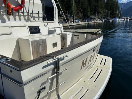 Californian 57 Cockpit Motor Yacht image