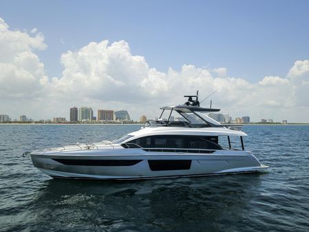 Azimut Fly 68 image