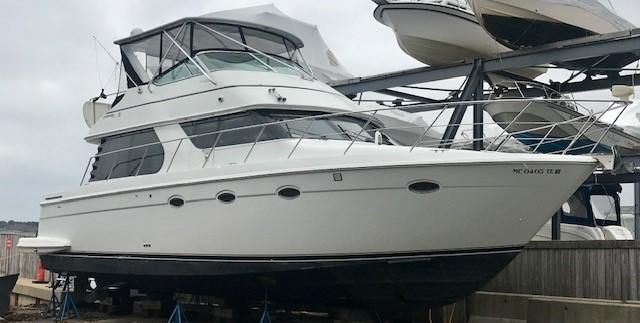 Carver 450-VOYAGER-PILOTHOUSE - main image