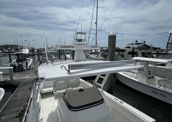 Intrepid 327 Center Console image