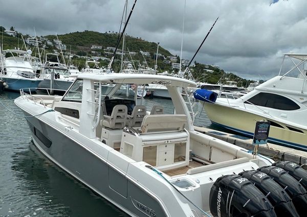 Boston Whaler 420 Outrage image