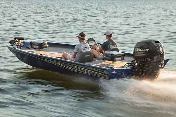 Lowe Stinger 195 Dual Console - main image